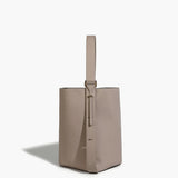 Eszter | Ivy állítható pántos vödör táska