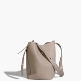 Eszter | Ivy állítható pántos vödör táska