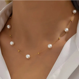 Azelma - Arany nyaklánc sósvízi gyöngyökkel