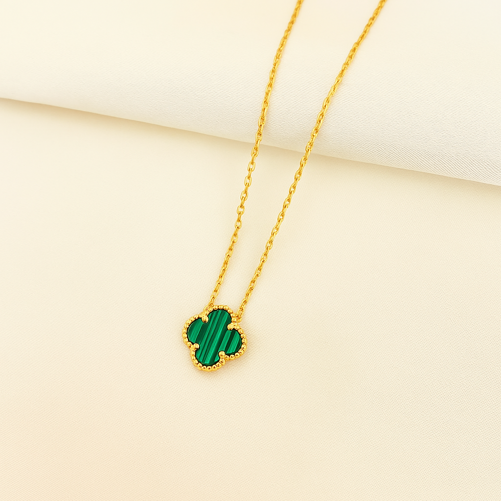 Léna - Arany lóhere nyaklánc