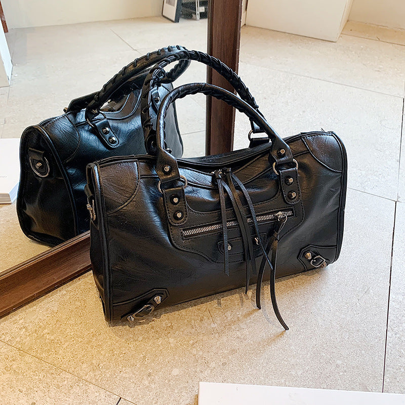 Kincső | A francia táska