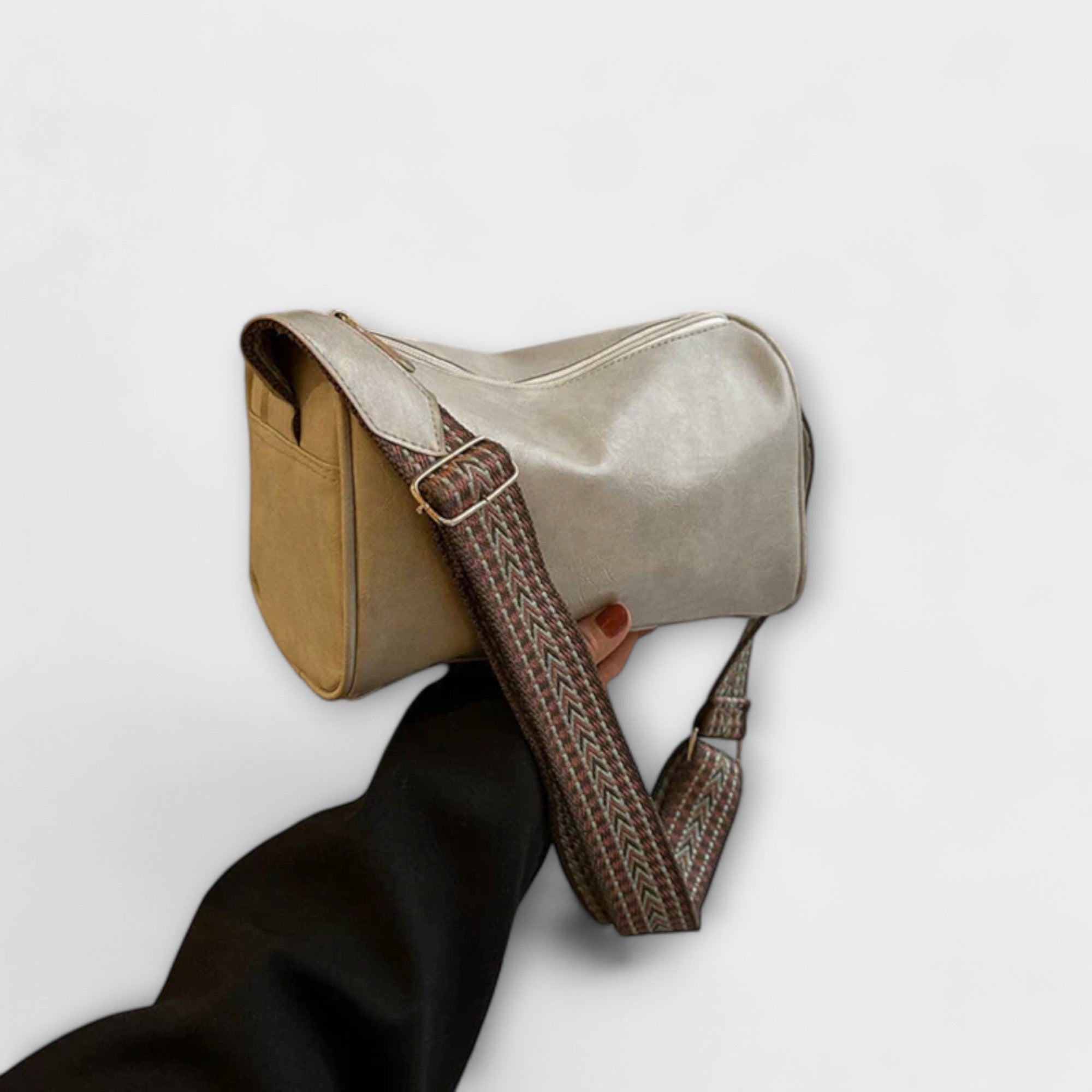 Kincső | Vintage keresztpántos táska